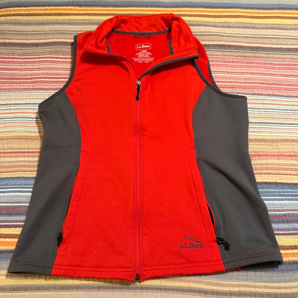 LLBean Women Zip Up‎ Vest Red Gray Fleece Lined Active Outdoor Size L